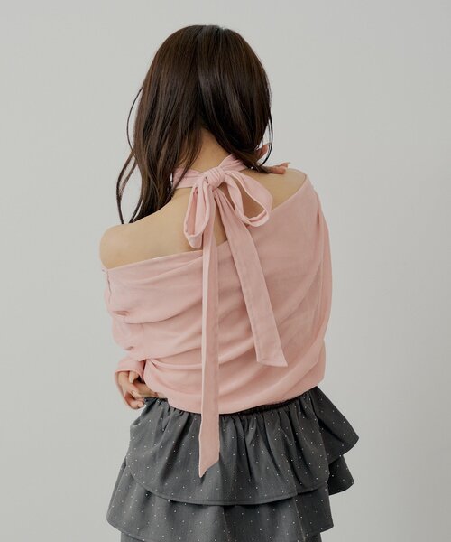 Chico（チコ）の「【SALON by Chico】タイ付きベロアワンショルギャザートップス（Tシャツ/カットソー・レディース・ブラウン/ピンク/アイボリー・FREE）」の15枚目の写真
