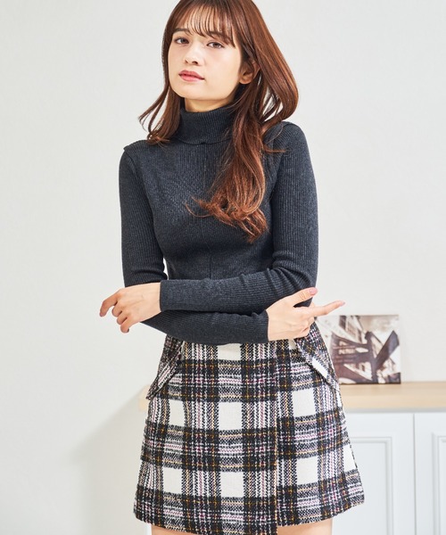 MISCH MASCH(ミッシュマッシュ)の「ZOZO限定 袖切替タートルネックニット(ニット/セーター・レディース・グレー/ネイビー・フリ-)」の2枚目の写真