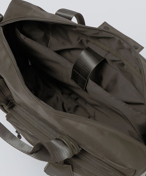 SHIPS(シップス)の「【新色追加】【WEB限定】SHIPS: 3WAY ビズ ワイド ブリーフ バッグ(ビジネスバッグ・メンズ・オリーブ/ブラック/ネイビー/チャコールグレー/ブラウン・ONE SIZE)」の12枚目の写真