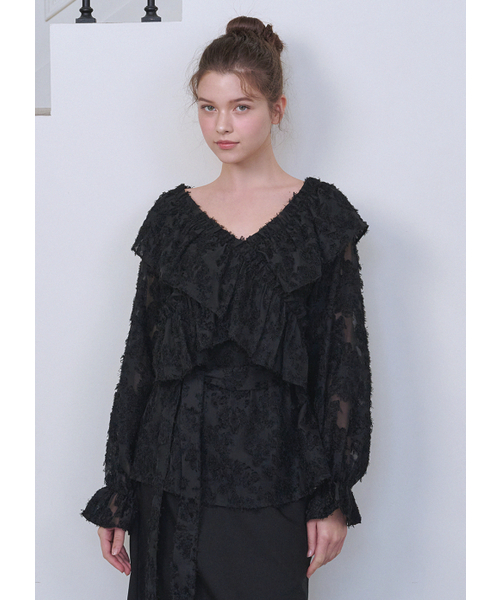 MICANE（ミケーネ）の「ケリーヘアリーストラップブラウス（シャツ/ブラウス・レディース・ブラック/クリーム・MEDIUM/LARGE/X-LARGE/SMALL）」の3枚目の写真