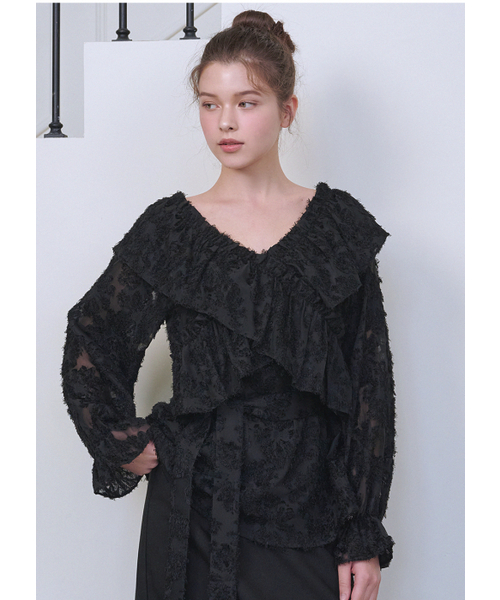 MICANE（ミケーネ）の「ケリーヘアリーストラップブラウス（シャツ/ブラウス・レディース・ブラック/クリーム・MEDIUM/LARGE/X-LARGE/SMALL）」の4枚目の写真
