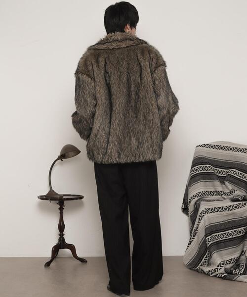 LUCY（ルーシー）の「LUCY/フェイクファーZIPブルゾン（ブルゾン・メンズ・ブラウン/ライトベージュ・MEDIUM/LARGE）」の12枚目の写真