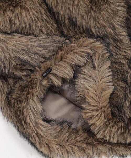 LUCY（ルーシー）の「LUCY/フェイクファーZIPブルゾン（ブルゾン・メンズ・ブラウン/ライトベージュ・MEDIUM/LARGE）」の11枚目の写真