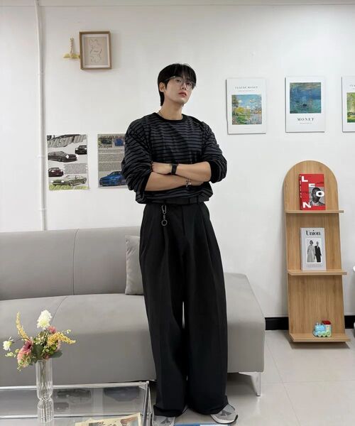 EXCONTAINER(エックスコンテナ)の「ルーズフィットストライプロングスリーブ (ブラック/チャコールグレー)(Tシャツ/カットソー・メンズ・その他・MEDIUM/LARGE/X-LARGE)」の10枚目の写真