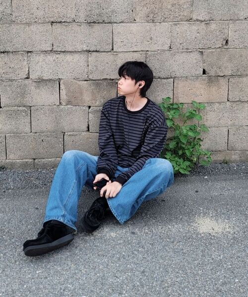 EXCONTAINER(エックスコンテナ)の「ルーズフィットストライプロングスリーブ (ブラック/チャコールグレー)(Tシャツ/カットソー・メンズ・その他・MEDIUM/LARGE/X-LARGE)」の11枚目の写真