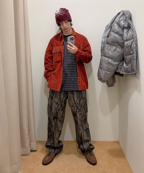 EXCONTAINER(エックスコンテナ)の「ルーズフィットストライプロングスリーブ (ブラック/チャコールグレー)(Tシャツ/カットソー・メンズ・その他・MEDIUM/LARGE/X-LARGE)」の19枚目の写真