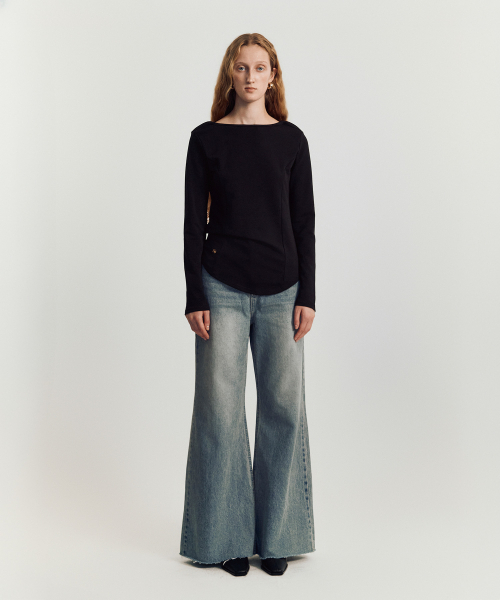 MAYVERU(メイバーユー)の「Batto boat Neck T-shirt _ Black(Tシャツ/カットソー・レディース・その他・FREE)」の11枚目の写真
