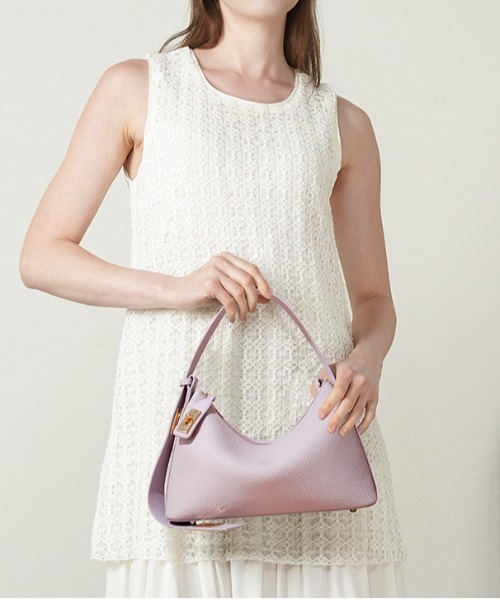 NiiNa（ニーナ）の「【 NiiNa / ニーナ 】高品質牛革ソフトレザーショルダーバッグ（ショルダーバッグ・レディース・パープル/ブラック/ホワイト・FREE）」の14枚目の写真