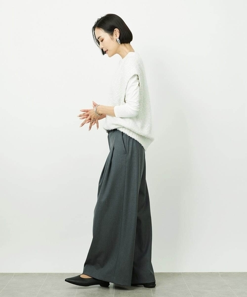 MICHEL KLEIN（ミッシェル・クラン）の「［レイヤードに最適］シアークルーネックPO（Tシャツ/カットソー・レディース・ホワイト・38）」の9枚目の写真