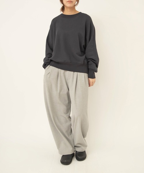 RNA-N(アールエヌエーエヌ)の「R4423 Nロゴベルトタックパンツ(その他パンツ・レディース・ライトベージュ/チャコールグレー/ライトグレー・FREE)」の6枚目の写真