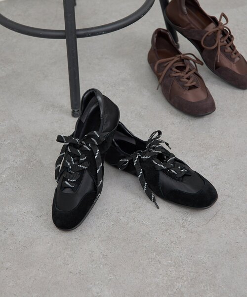 GALLARDAGALANTE（ガリャルダガランテ）の「【2.718】サテンスニーカー（その他シューズ・レディース・ブラック/ダークブラウン・36/37/38）」の3枚目の写真