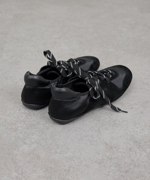 GALLARDAGALANTE（ガリャルダガランテ）の「【2.718】サテンスニーカー（その他シューズ・レディース・ブラック/ダークブラウン・36/37/38）」の9枚目の写真