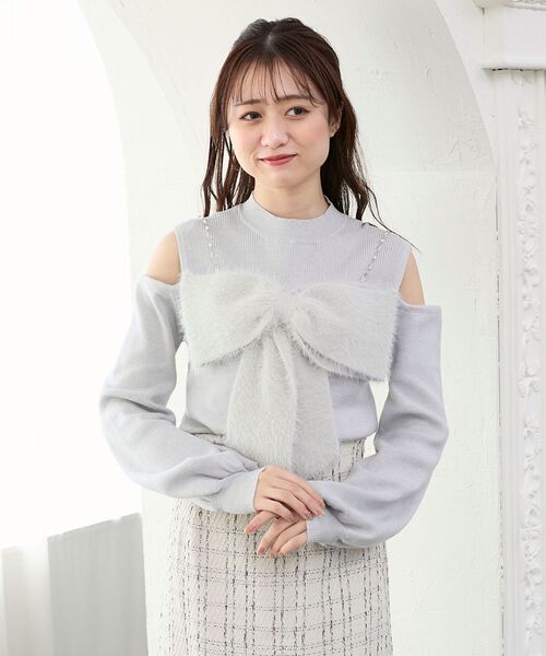 MAJESTIC LEGON（マジェスティックレゴン）の「ビッグリボンチェーン付きニット（ニット/セーター・レディース・ブラック/アイボリー/ピンクベージュ/ダークグレー/ライトグレー・MEDIUM）」の22枚目の写真