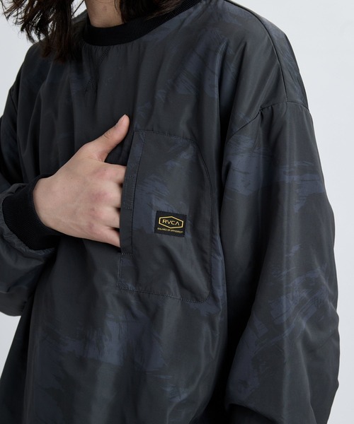 RVCA(ルーカ)の「RVCA GRANT PUFFER REVERSIBLE CR(スウェット・メンズ・ブラック・L/M)」の4枚目の写真