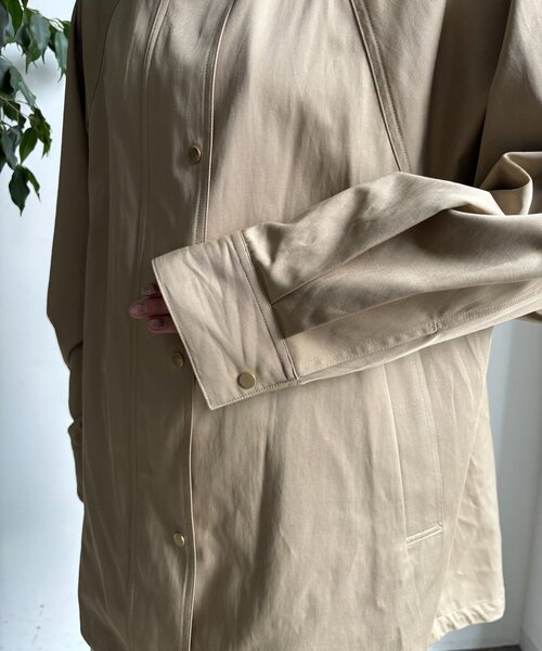 DouDou（ドゥドゥ）の「スタンドフーディーMA1（その他アウター・レディース・ブラック/ベージュ/ネイビー・FREE）」の10枚目の写真