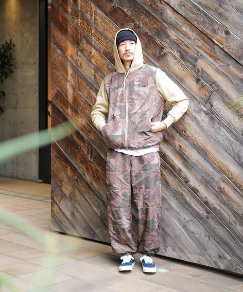 RVCA(ルーカ)の「RVCA メンズ RVCA×AZUL REVERSIBLE PARKA パーカー 【2025年秋冬モデル】(パーカー・メンズ・ブラック/ベージュ・FREE)」の13枚目の写真