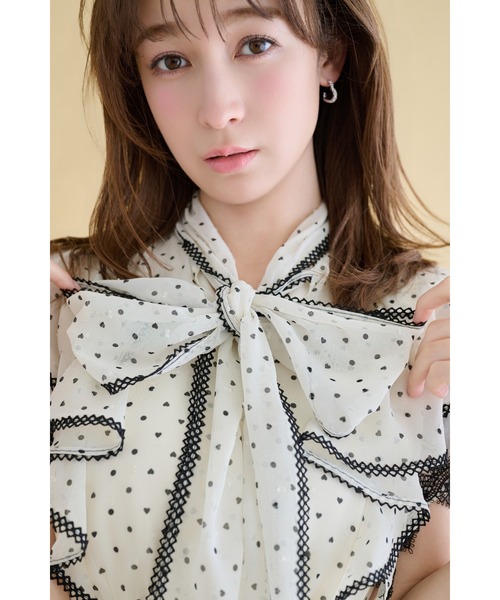 CELFORD（セルフォード）の「【洗える】ハートドットプリントワンピース（ワンピース・レディース・アイボリー/ブラック/レッド・36/38）」の4枚目の写真