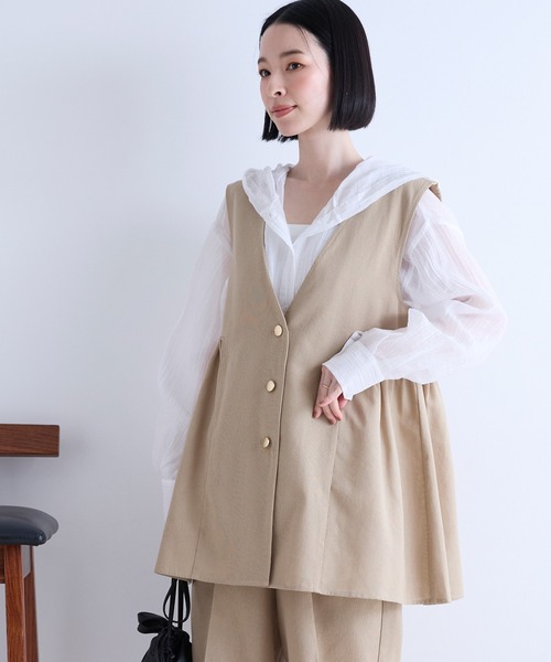 Aunely（オーネリー）の「【Aunely】すぐサラ シアー ライトエア 涼しげ 上品シルエット ジレ / マシンウォッシャブル ＜YOSOOIシリーズ＞（ベスト・レディース・グレー/ブラウン/ブラック/ベージュ・L/M）」の4枚目の写真