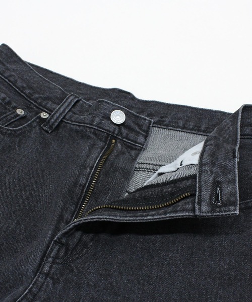 RNA(アールエヌエー)の「R4434 ガーターベルトフレアパンツ(デニムパンツ・レディース・ブルー/ブラック・MEDIUM)」の3枚目の写真