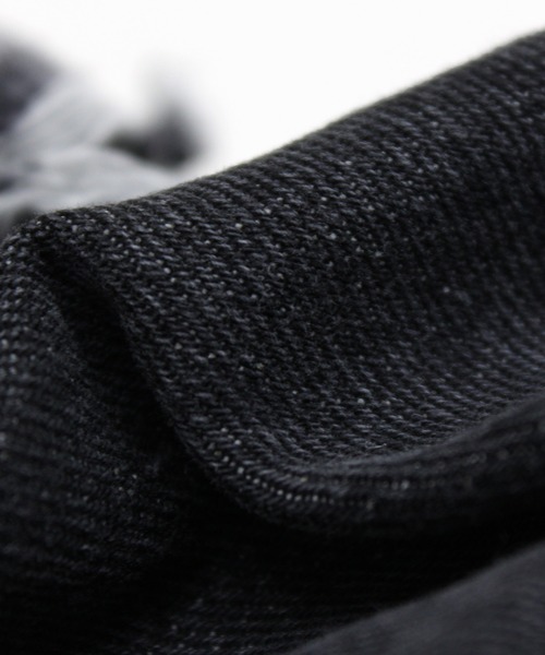 RNA(アールエヌエー)の「R4434 ガーターベルトフレアパンツ(デニムパンツ・レディース・ブルー/ブラック・MEDIUM)」の14枚目の写真