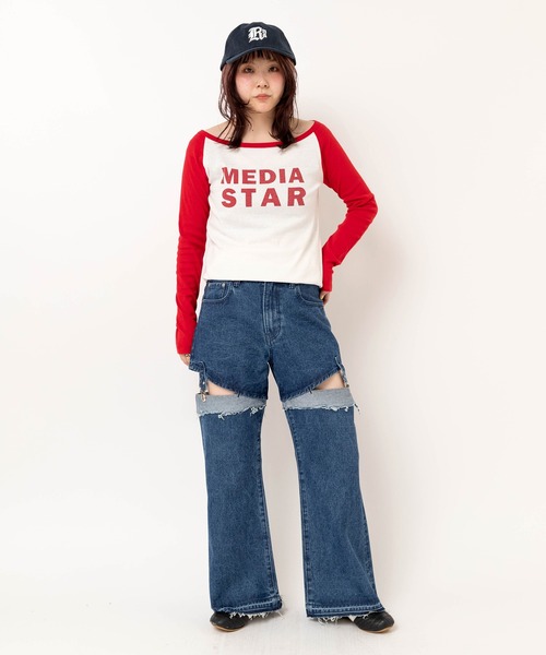 RNA(アールエヌエー)の「R4434 ガーターベルトフレアパンツ(デニムパンツ・レディース・ブルー/ブラック・MEDIUM)」の22枚目の写真