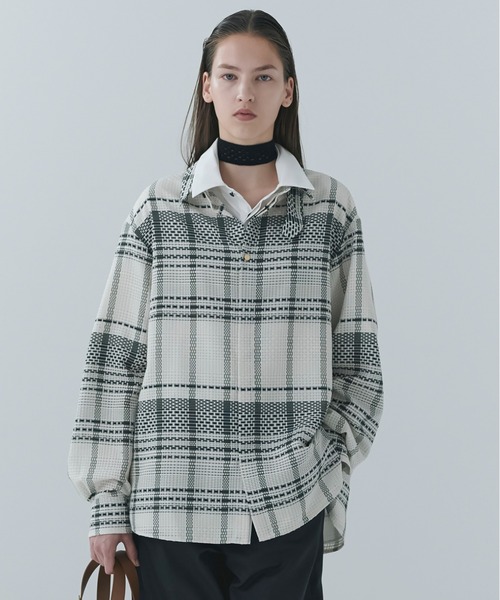 CULLNI(クルニ)の「Sheer Tile Check Chin Tab Shirt(シャツ/ブラウス・メンズ・ネイビー/ブラック/グレー/オフホワイト・1/0/2)」の6枚目の写真