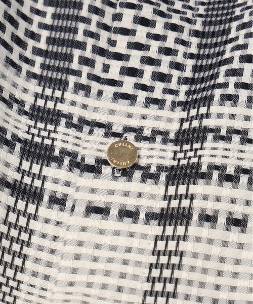 CULLNI(クルニ)の「Sheer Tile Check Chin Tab Shirt(シャツ/ブラウス・メンズ・ネイビー/ブラック/グレー/オフホワイト・1/0/2)」の12枚目の写真