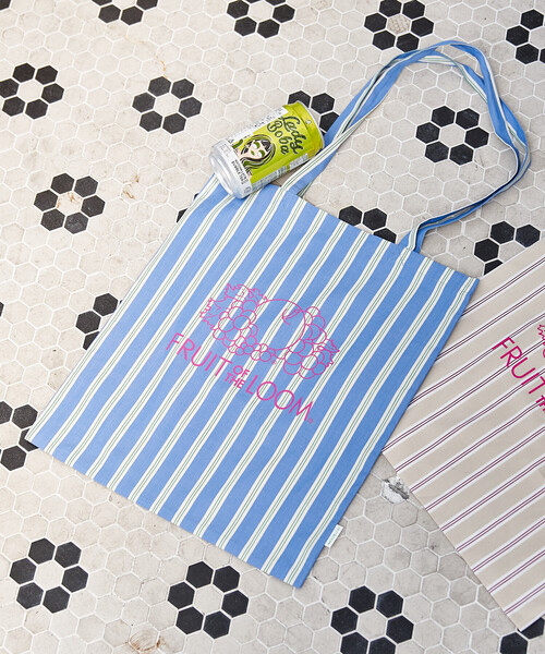 FREAK'S STORE（フリークスストア）の「FRUIT OF THE LOOM × FREAK'S STORE/フルーツオブザルーム 別注 マルチストライプ A4サイズ トートバッグ/ロゴ入りトートバッグ（トートバッグ・レディース・レモンイエロー/ターコイズブルー/サックスブルー/ピンク/ベージュ/オレンジ・ﾌﾘ-）」の3枚目の写真