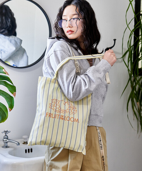 FREAK'S STORE（フリークスストア）の「FRUIT OF THE LOOM × FREAK'S STORE/フルーツオブザルーム 別注 マルチストライプ A4サイズ トートバッグ/ロゴ入りトートバッグ（トートバッグ・レディース・レモンイエロー/ターコイズブルー/サックスブルー/ピンク/ベージュ/オレンジ・ﾌﾘ-）」の10枚目の写真