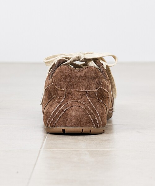 MOHI（モヒ）の「【MOHI/モヒ】スウェードスニーカー（スニーカー・レディース・ベージュ/ブラウン・35/39/37）」の12枚目の写真