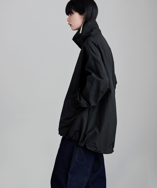 etoll.（エトル）の「ナイロンスタンドカラーブルゾン（ブルゾン・レディース・ブラック/アイボリー・M）」の7枚目の写真