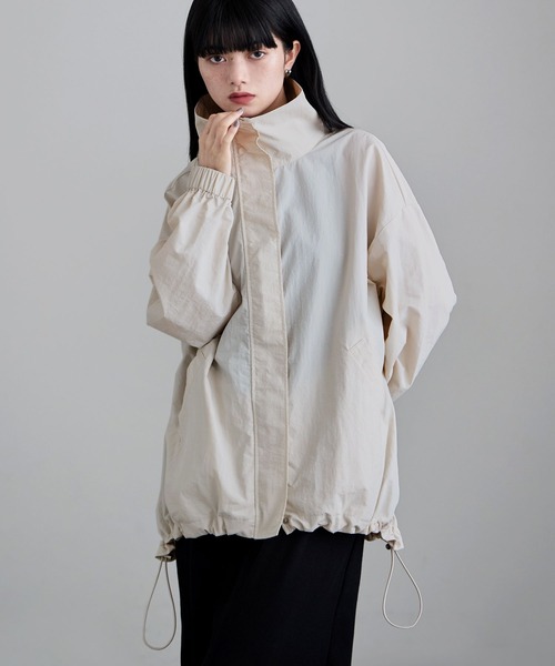 etoll.（エトル）の「ナイロンスタンドカラーブルゾン（ブルゾン・レディース・ブラック/アイボリー・M）」の11枚目の写真