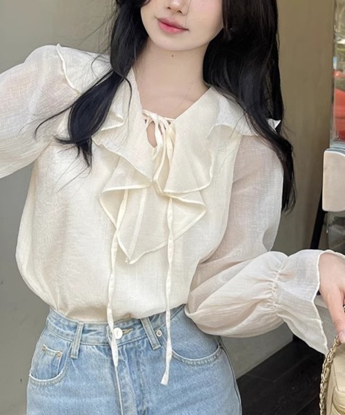 Flugge(フラッジー)の「フリルシフォンブラウス(シャツ/ブラウス・レディース・アイボリー・MEDIUM/LARGE)」の3枚目の写真