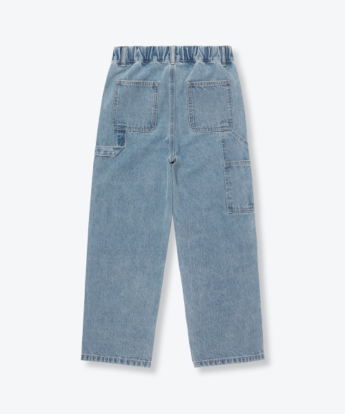 MUSINSA STANDARD KIDS（ムシンサスタンダードキッズ）の「ワイドカーペンターバンディングデニムパンツ[ライトインディゴ]（デニムパンツ・レディース・その他・100/110/120/130/140/150/160）」の4枚目の写真