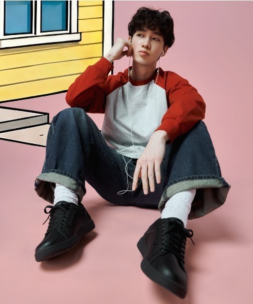 VANS(バンズ)の「VANS ヴァンズ SURFACE サーフェイス V2129 R BLACK/BLACK(スニーカー・メンズ・ブラック・6/5h/5/4h/11/10h/10/9h/9/8h/8/7h/7/6h)」の10枚目の写真