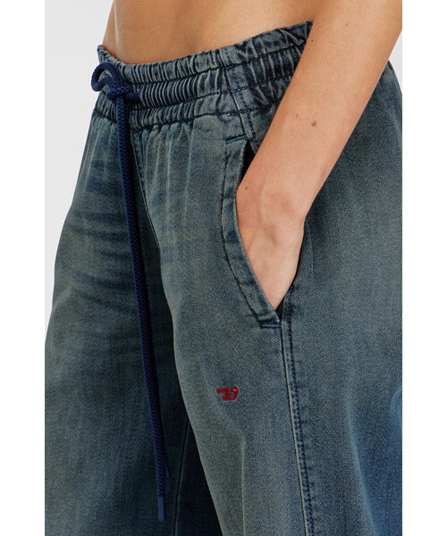 DIESEL(ディーゼル)の「ウィメンズ デニムパンツ ジョグジーンズ 2078 D-AINTY JOGG(デニムパンツ・レディース・インディゴブルー・23inch/27inch/25inch/31inch/29inch/33inch)」の2枚目の写真