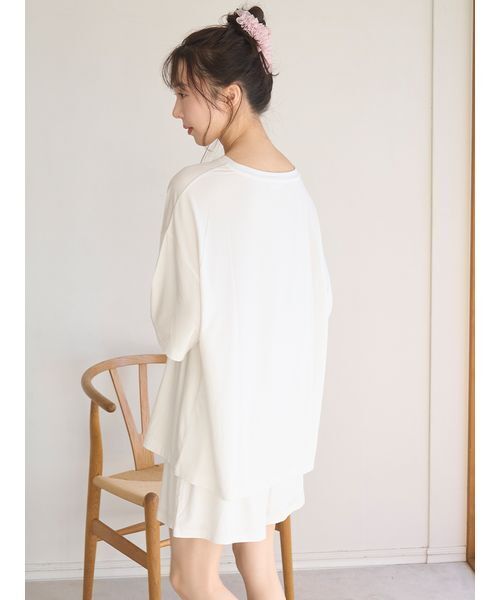 SNIDEL HOME（スナイデルホーム）の「【接触冷感】ロゴTシャツセットアップ（ルームウェア/パジャマ・レディース・サックスブルー/ホワイト/イエロー/ベージュ/ネイビー・F）」の12枚目の写真
