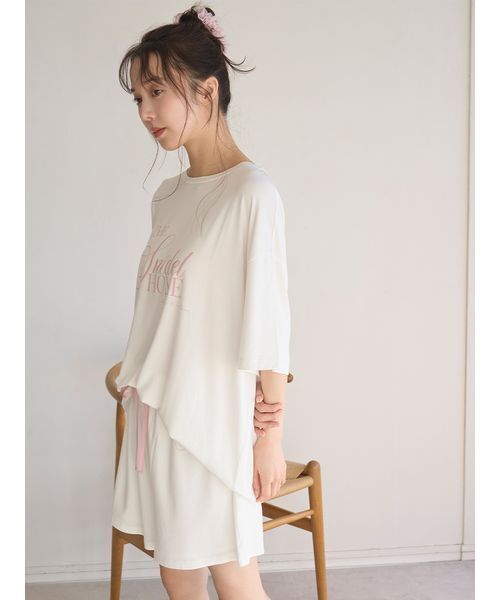 SNIDEL HOME（スナイデルホーム）の「【接触冷感】ロゴTシャツセットアップ（ルームウェア/パジャマ・レディース・サックスブルー/ホワイト/イエロー/ベージュ/ネイビー・F）」の9枚目の写真