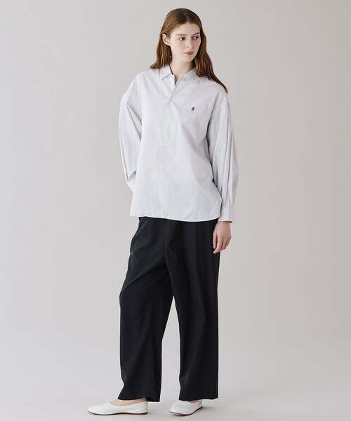 GYMPHLEX（ジムフレックス）の「Gymphlex | コットン ストライプ 長袖チュニックシャツ WOMEN（シャツ/ブラウス・レディース・ホワイト系その他・12）」の4枚目の写真