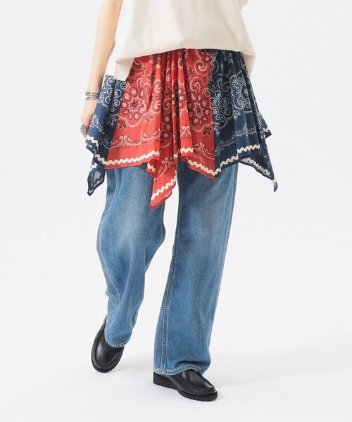 BEAMS BOY(ビームスボーイ)の「バンダナ プリント スカート(スカート・レディース・レッド/ネイビー・ONE SIZE)」の1枚目の写真
