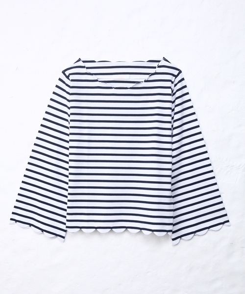 Chico（チコ）の「スカラップボートネック長袖プルオーバー（Tシャツ/カットソー・レディース・アイボリー/ホワイト×ブラック/ホワイト×ネイビー/ベージュ・FREE）」の12枚目の写真