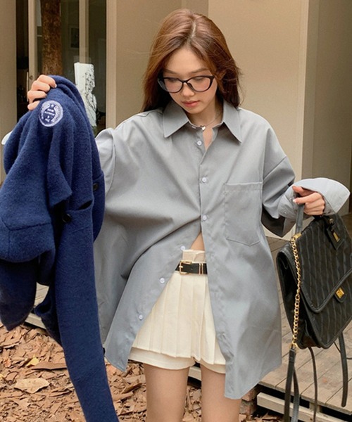 DAY CLOSET(デイ クローゼット)の「【前後アシメヘム】長袖 レギュラーカラー ボックスプリーツ オーバーサイズ シャツ レディース(シャツ/ブラウス・レディース・マスタード/ブルー/グレー/ピンク/ホワイト・FREE)」の13枚目の写真
