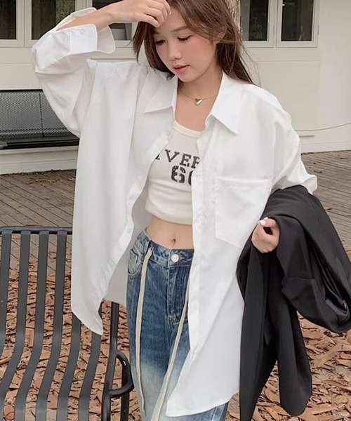 DAY CLOSET(デイ クローゼット)の「【前後アシメヘム】長袖 レギュラーカラー ボックスプリーツ オーバーサイズ シャツ レディース(シャツ/ブラウス・レディース・マスタード/ブルー/グレー/ピンク/ホワイト・FREE)」の6枚目の写真