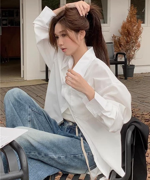 DAY CLOSET(デイ クローゼット)の「【前後アシメヘム】長袖 レギュラーカラー ボックスプリーツ オーバーサイズ シャツ レディース(シャツ/ブラウス・レディース・マスタード/ブルー/グレー/ピンク/ホワイト・FREE)」の7枚目の写真
