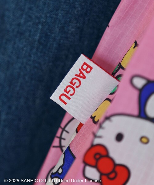 BAGGU（バグー）の「BAGGU/バグゥ BABY BAGGU SANRIO サンリオ ナイロン ベイビーバグゥ（トートバッグ・レディース・レッド/ピンク/ブルー・ONE SIZE）」の7枚目の写真