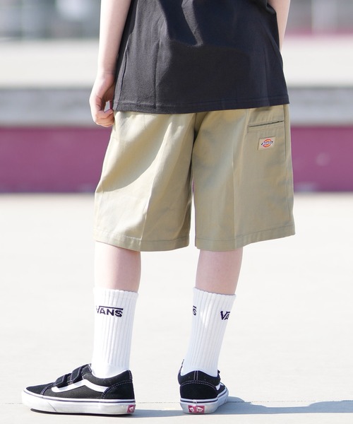Dickies(ディッキーズ)の「Dickies/ディッキーズ キッズ ショーツ ワンポイント ロゴ DY0004(その他パンツ・キッズ・ブラック/ベージュ/チャコール・130cm/140cm/150cm/160cm)」の13枚目の写真
