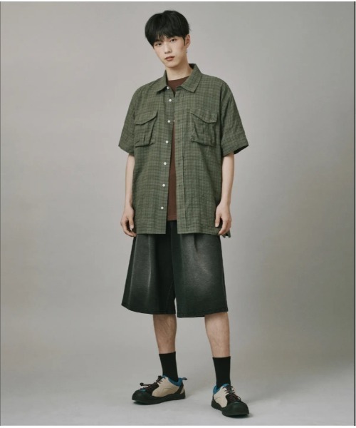 Vini(ヴィニ)の「ボリュームカーゴチェックシャツ(Tシャツ/カットソー・メンズ・カーキ/ブラウン/ネイビー・SMALL/MEDIUM/LARGE)」の12枚目の写真