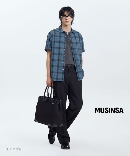 MUSINSA STANDARD（ムシンサスタンダード）の「リラックスドシアサーカーオンブレチェック半袖シャツ[ピーコックブルー/ブラック]（シャツ/ブラウス・メンズ・その他・SMALL/MEDIUM/LARGE/X-LARGE/2XL）」の7枚目の写真