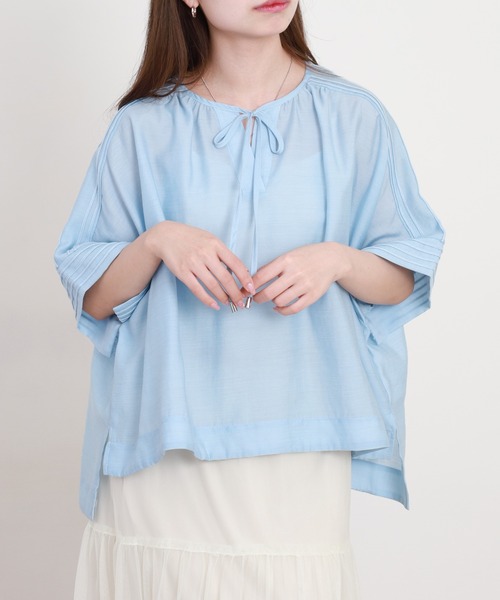 EGLANTINE(エグランティーヌ)の「EGLANTINE パステルカラー半袖ブラウス(シャツ/ブラウス・レディース・サックスブルー/ライム/ラベンダー・38)」の2枚目の写真