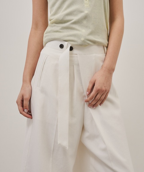 CITY TOKYO（シティトウキョウ）の「【CITY TOKYO/シティートウキョウ】Linen Wrap Pants/リネンラップパンツ（スラックス・レディース・ホワイト/ブラック・1/2）」の3枚目の写真